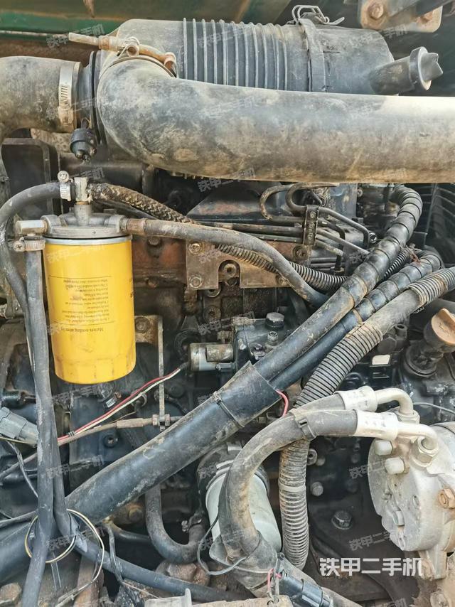 發(fā)動機(jī)整體俯視（整機(jī)外觀）