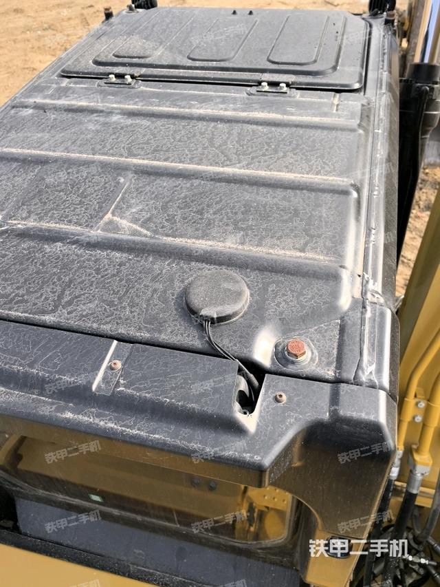 駕駛室頂部俯視（上車部件）