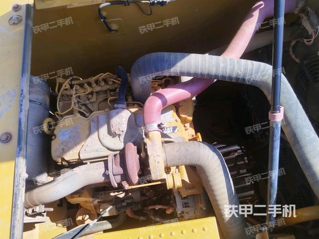 發(fā)動(dòng)機(jī)室(上車部件) 發(fā)動(dòng)機(jī)室(上車部件)