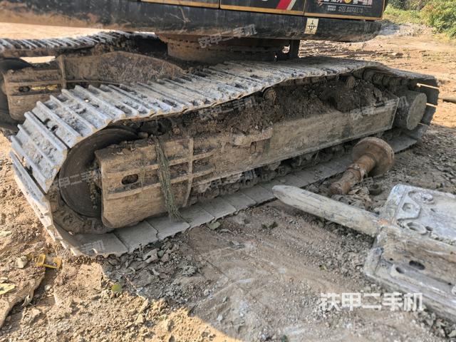 右側(cè)履帶整體（行走機(jī)構(gòu)）