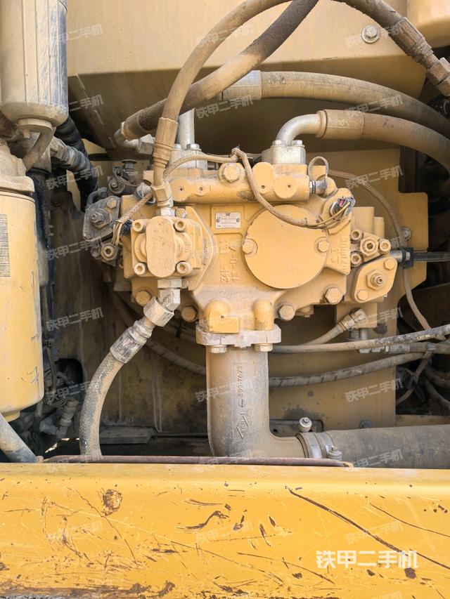 液壓泵室（大件艙室）