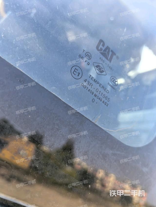 后窗玻璃角標(biāo)（駕駛室部分）