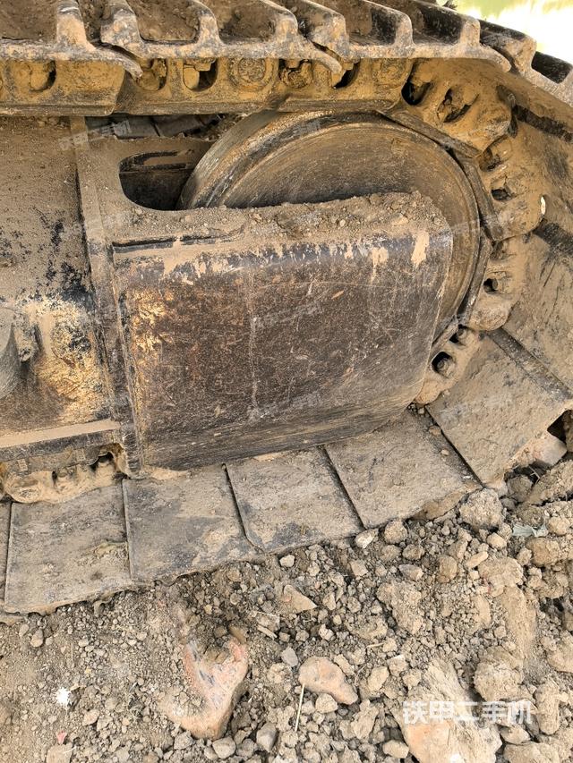 左導(dǎo)向輪（行走機(jī)構(gòu)）