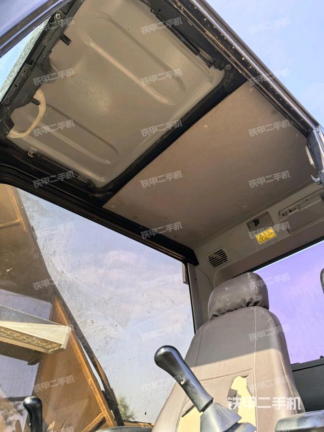 頂棚整體（駕駛室部分）