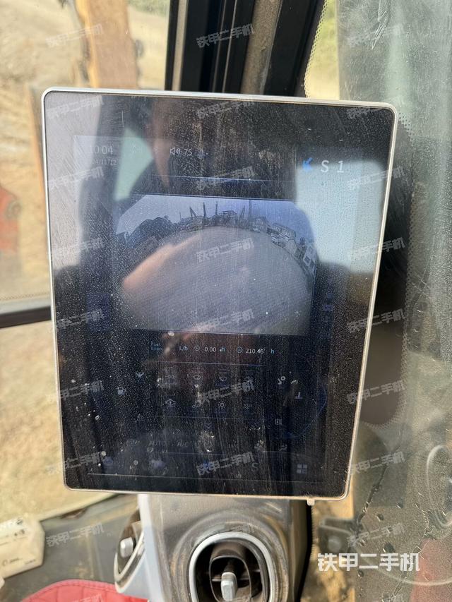 座椅后部（駕駛室部分）