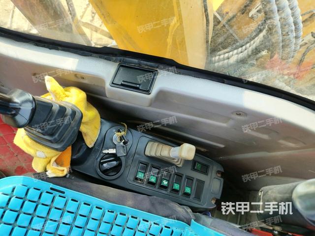 頂棚整體（駕駛室部分）