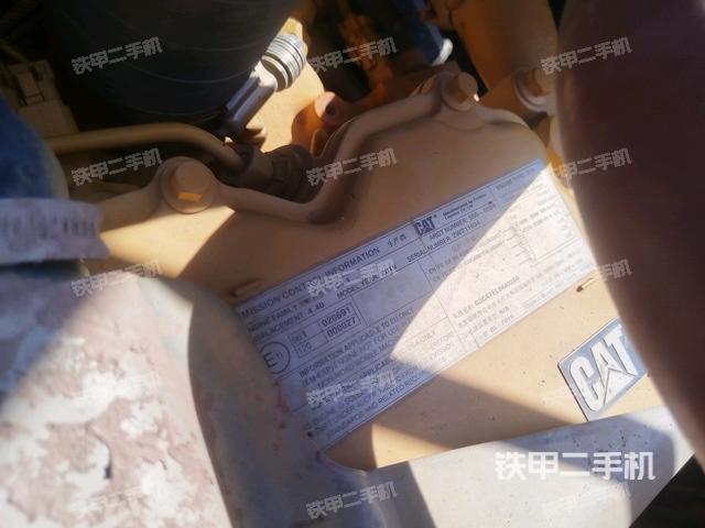 氣門室蓋螺絲特寫(上車部件) 氣門室蓋螺絲特寫(上車部件)