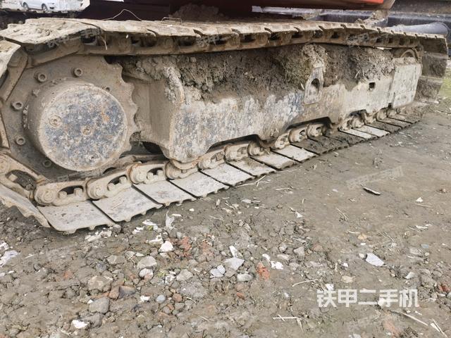 左側(cè)履帶整體?(行走機(jī)構(gòu)) 左側(cè)履帶整體?(行走機(jī)構(gòu))