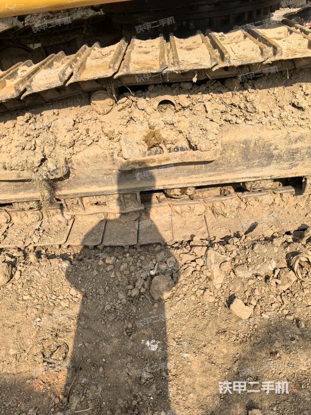 左側(cè)行走馬達(dá)蓋板（行走機(jī)構(gòu)）