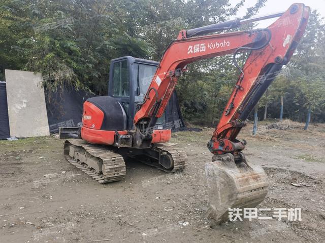 右前45(整機(jī)外觀) 右前45(整機(jī)外觀)