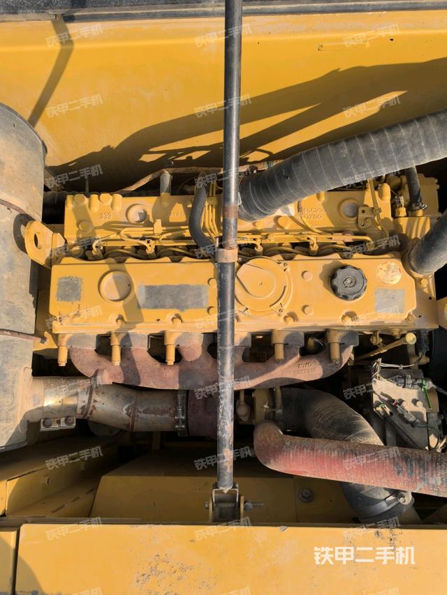 發(fā)動機室（上車部件）