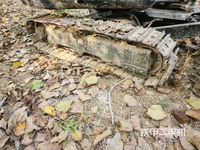 左側(cè)履帶整體?（行走機(jī)構(gòu)）