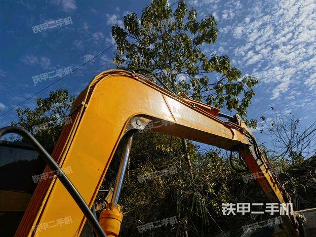 大臂整體?右側(cè)（工作和回轉(zhuǎn)裝置）