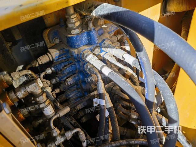 分配閥（上車部件）