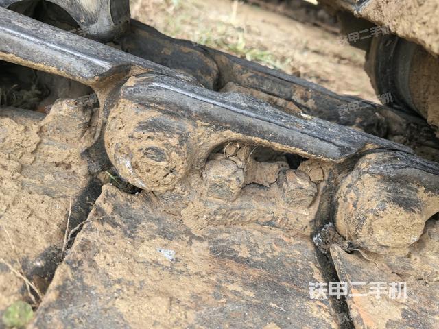 左側(cè)行走馬達(dá)蓋板（行走機(jī)構(gòu)）