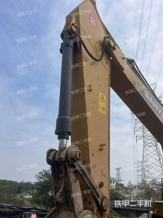 小臂整體左后（工作和回轉(zhuǎn)裝置）