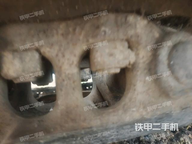 左導向輪(行走機構) 左導向輪(行走機構)