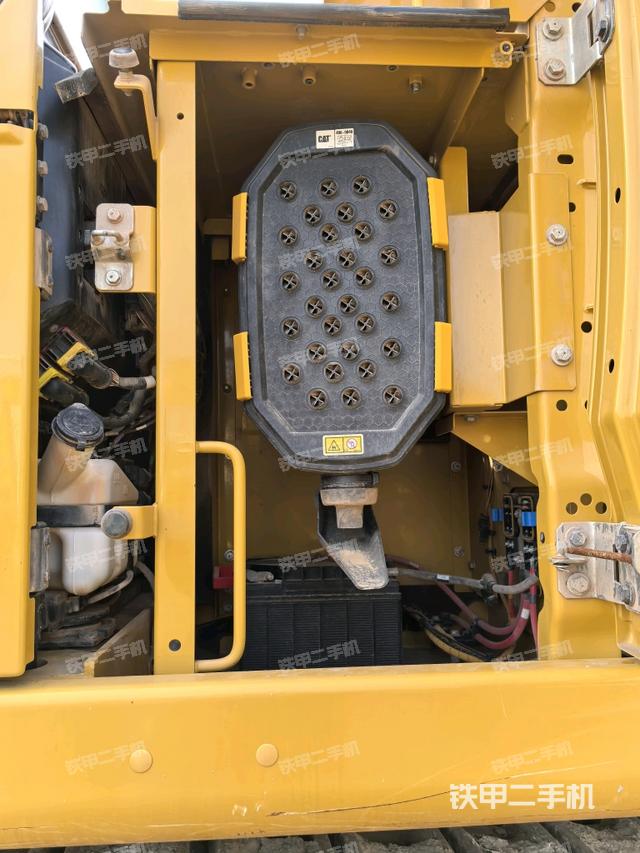 空濾倉整體（大件艙室）