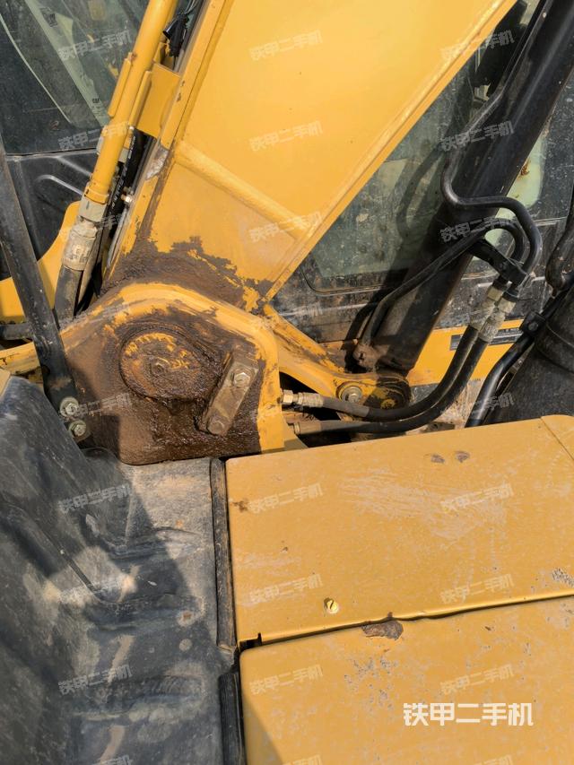 大臂根部?斜視（工作和回轉(zhuǎn)裝置）