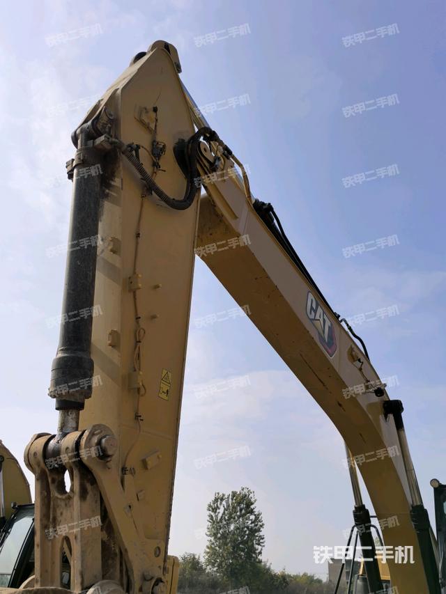 小臂整體左后（工作和回轉(zhuǎn)裝置）