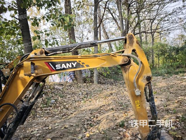 大臂整體?右側(cè)（工作和回轉(zhuǎn)裝置）