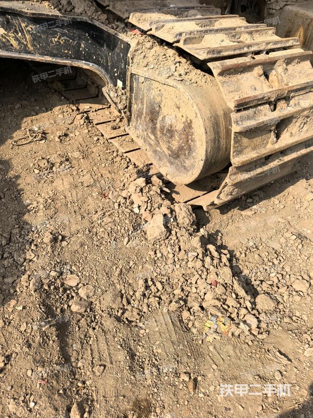 左導(dǎo)向輪（行走機(jī)構(gòu)）