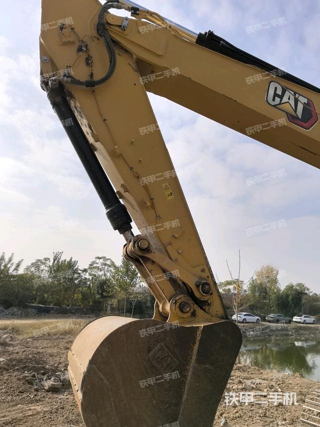 小臂整體左后（工作和回轉(zhuǎn)裝置）