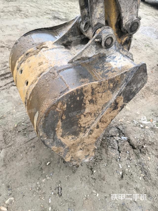 鏟斗45度（工作和回轉(zhuǎn)裝置）