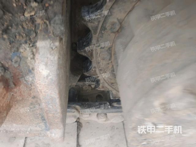 左側行走馬達蓋板(行走機構) 左側行走馬達蓋板(行走機構)