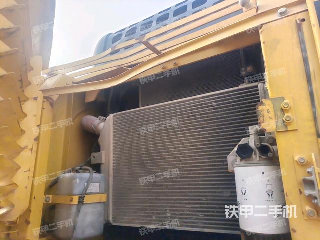 散熱器正面（大件艙室）