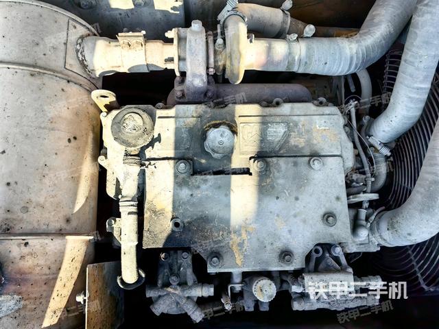 發(fā)動機(jī)室(上車部件) 發(fā)動機(jī)室(上車部件)