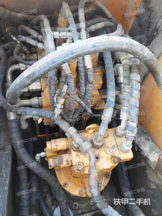 發(fā)動(dòng)機(jī)室(上車(chē)部件) 發(fā)動(dòng)機(jī)室(上車(chē)部件)