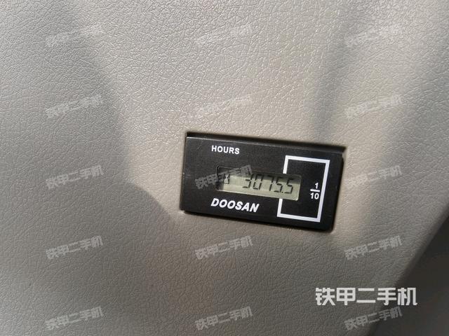 小時(shí)表(駕駛室部分) 小時(shí)表(駕駛室部分)