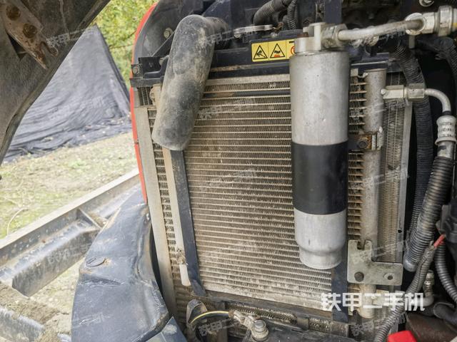 散熱器室(大件艙室) 散熱器室(大件艙室)