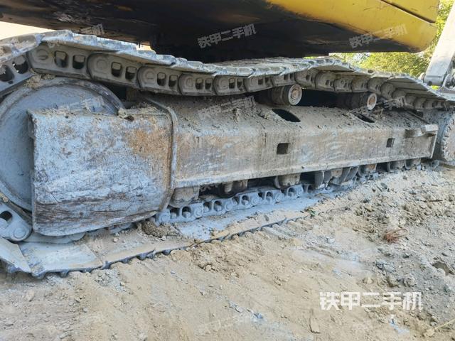 右驅(qū)動輪(行走機構(gòu)) 右驅(qū)動輪(行走機構(gòu))