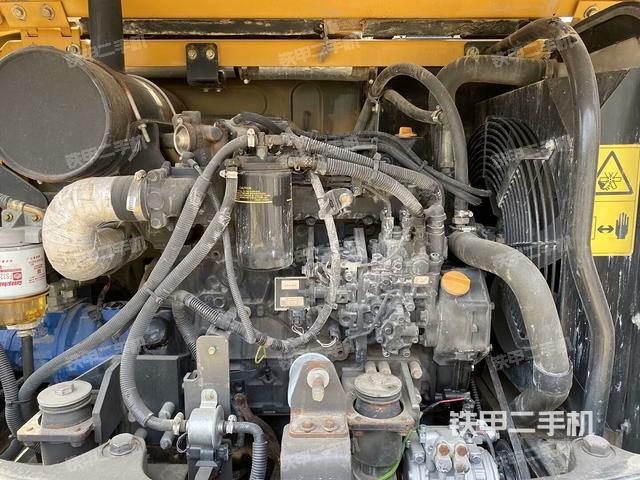 發(fā)動(dòng)機(jī)整體俯視（整機(jī)外觀）