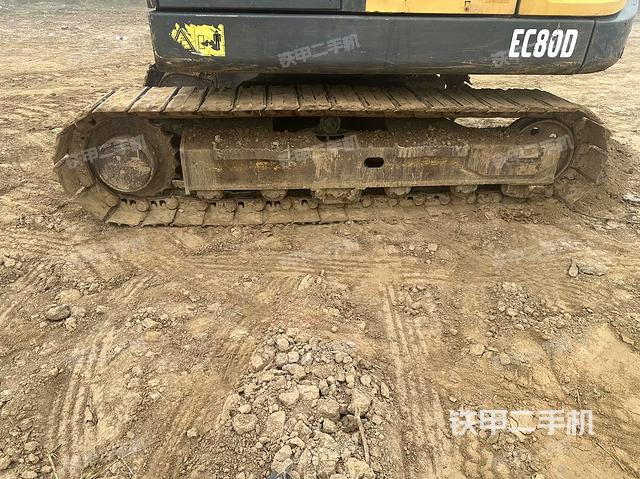 單側(cè)履帶整體（整機外觀）