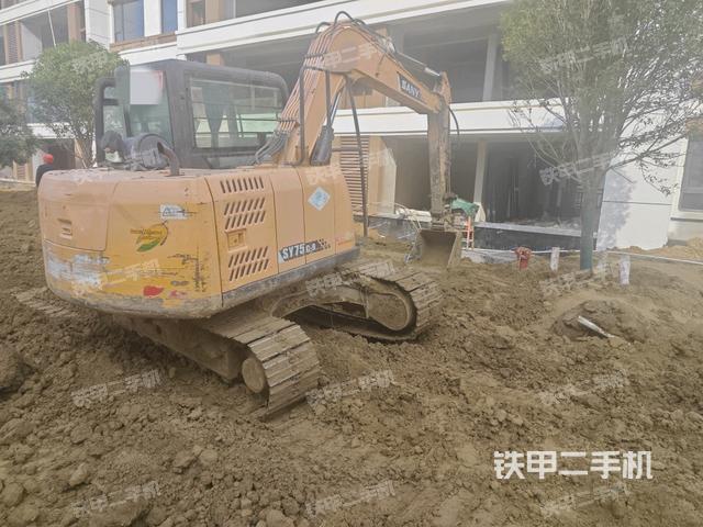整機右后45°(整機外觀) 整機右后45°(整機外觀)