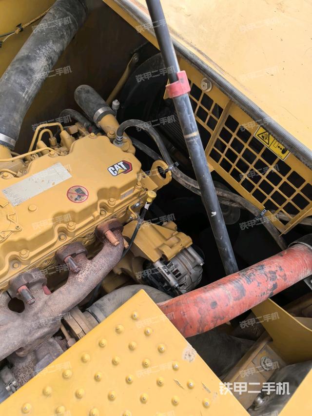 水箱+風(fēng)扇特寫(上車部件) 水箱+風(fēng)扇特寫(上車部件)