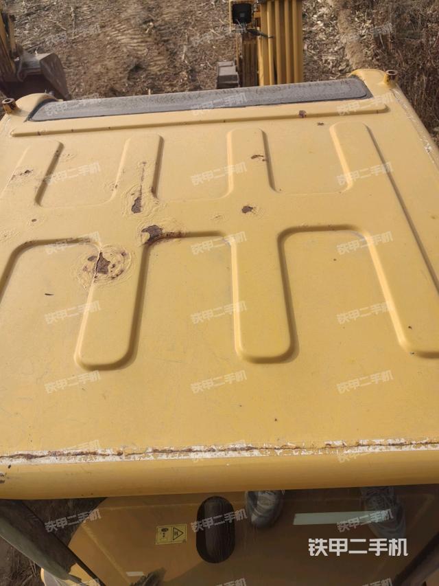 駕駛室頂部（整機(jī)外觀）