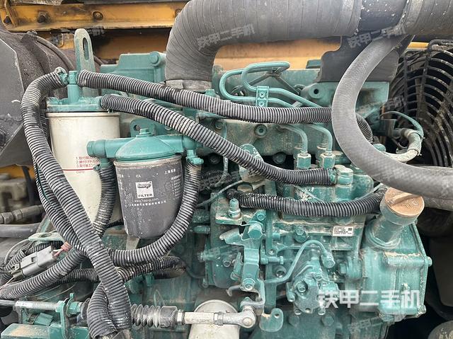 發(fā)動機整體俯視（整機外觀）