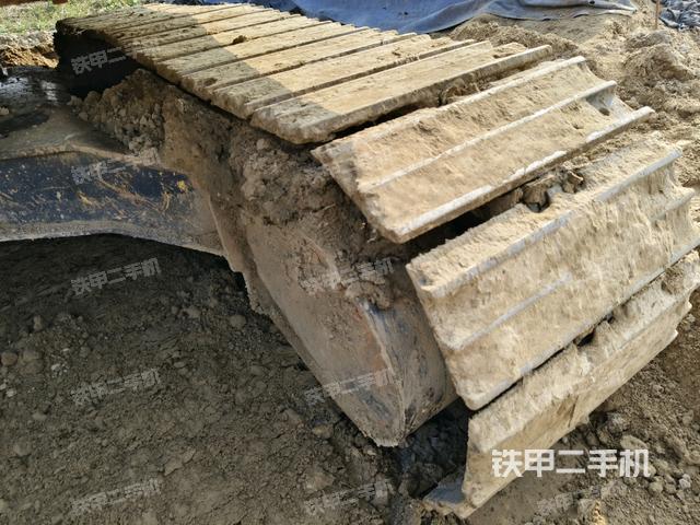 右側履帶整體?（行走機構）