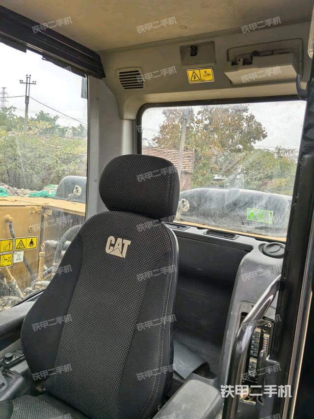 座椅后部（駕駛室部分）