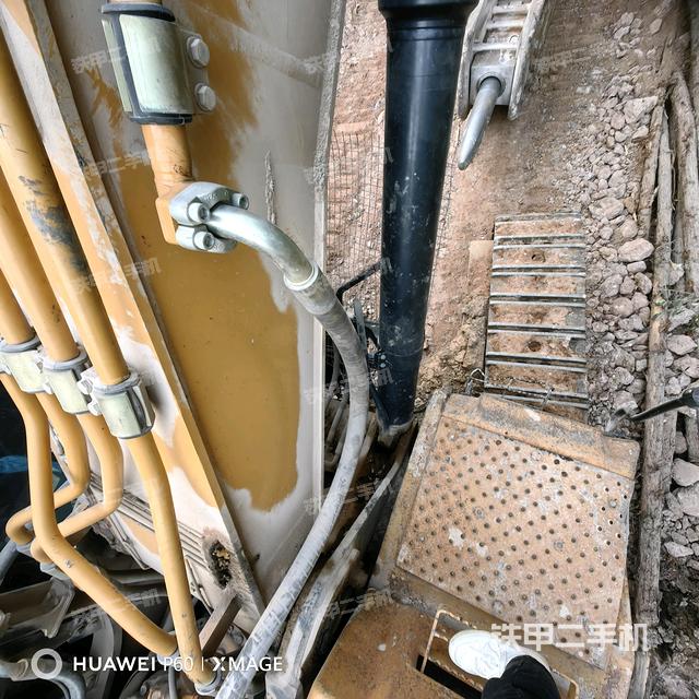 大臂根部?斜視（工作和回轉(zhuǎn)裝置）