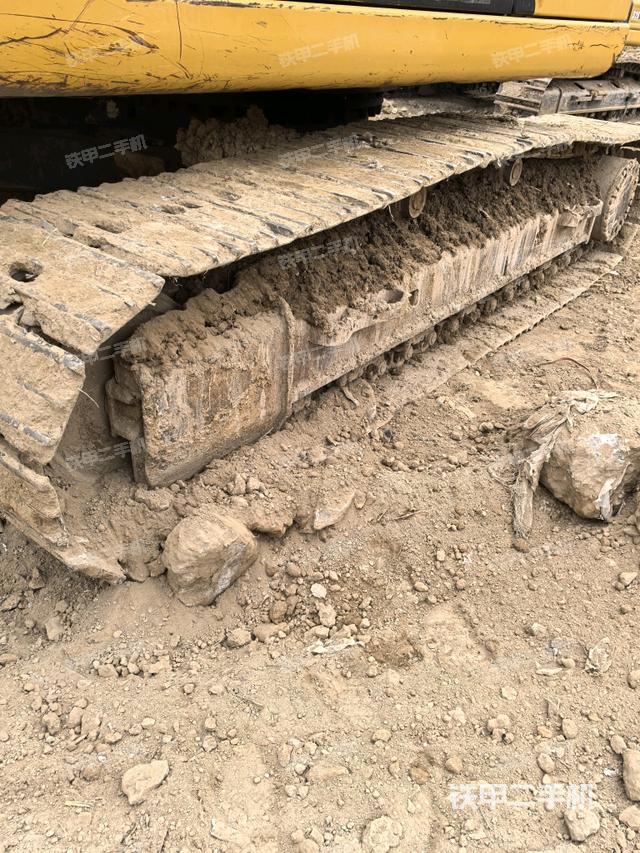 左側(cè)履帶整體?（行走機(jī)構(gòu)）