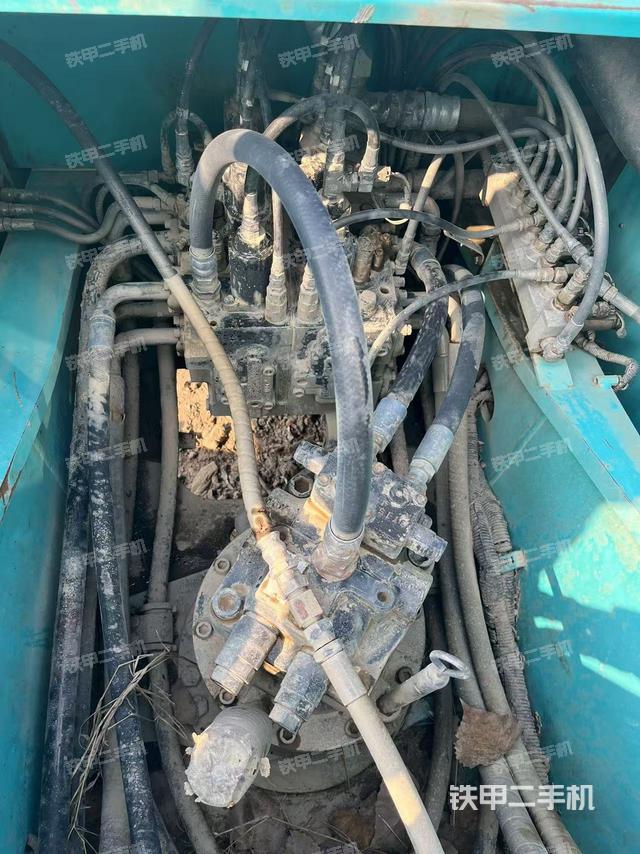 回轉(zhuǎn)馬達(dá)(上車部件) 回轉(zhuǎn)馬達(dá)(上車部件)