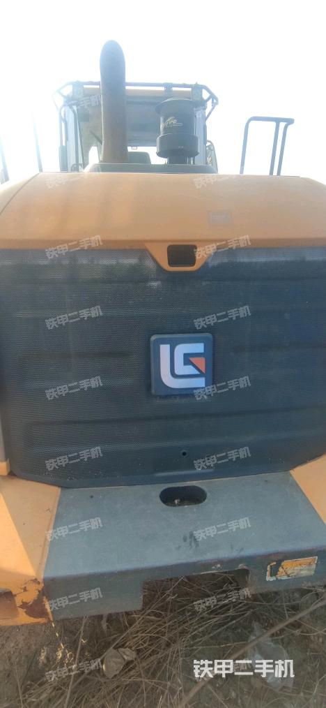 正后方（整機(jī)外觀）