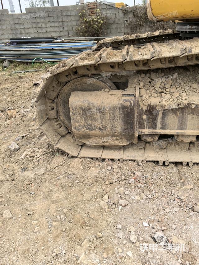 左導(dǎo)向輪（行走機(jī)構(gòu)）