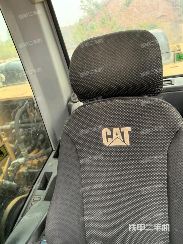 座椅后部（駕駛室部分）