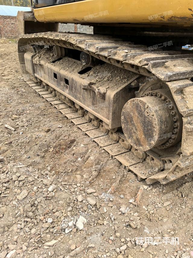 左側(cè)履帶整體?（行走機(jī)構(gòu)）